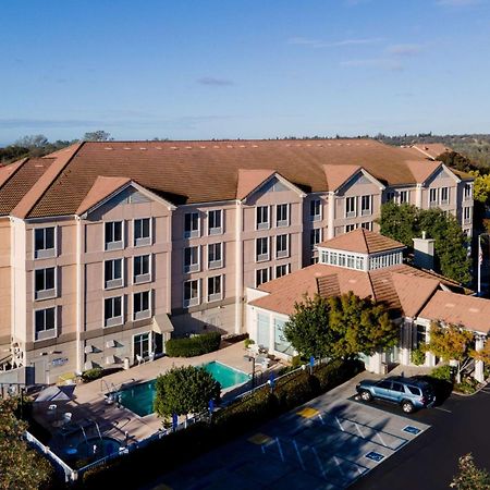Hilton Garden Inn Folsom Bagian luar foto