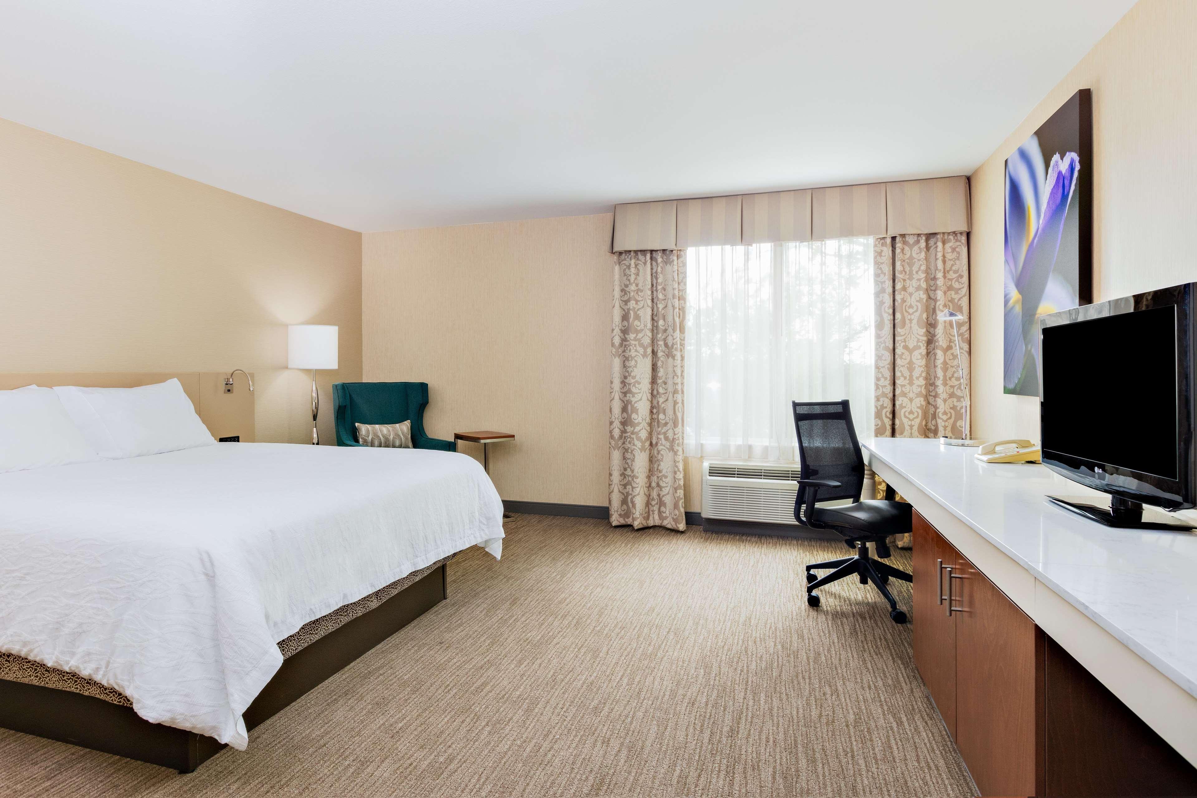 Hilton Garden Inn Folsom Bagian luar foto