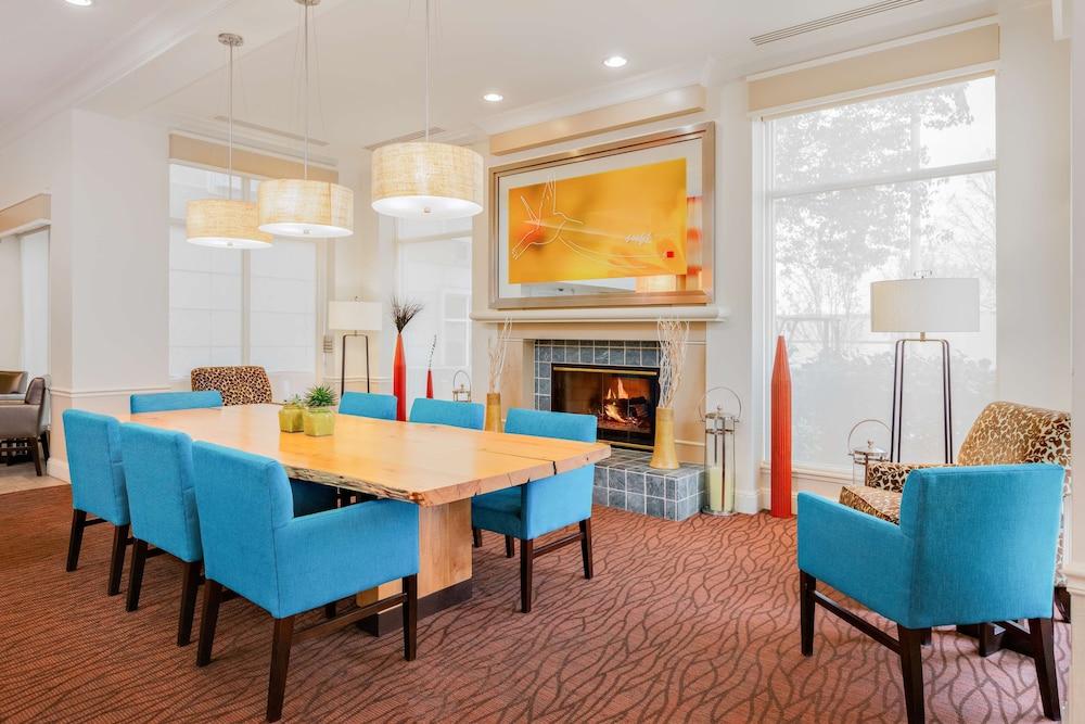 Hilton Garden Inn Folsom Bagian luar foto