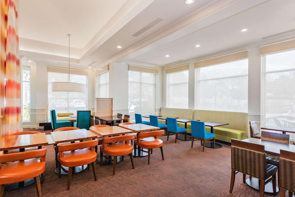 Hilton Garden Inn Folsom Bagian luar foto